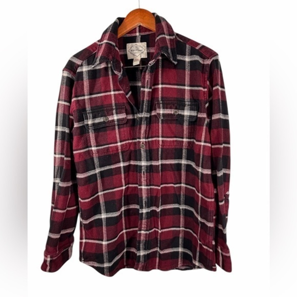 St Johns Bay Mens Plaid Flannel Shirt Red Black Medium - Picture 1 of 6
